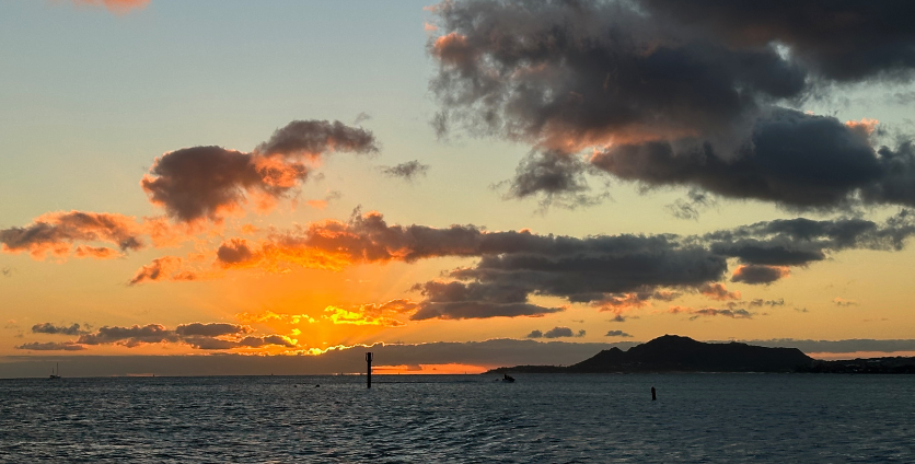 ohau sunset on boat cruise